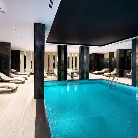 Qoople Legend Prime Sea Location Apartment *